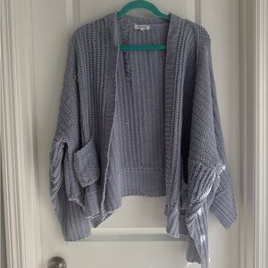 Miracle Women's Light Gray Cardigan
